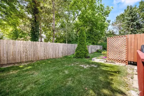 8145 Sierra Woods Lane Carpentersville IL 60110