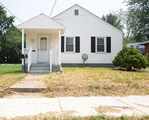 618 Maple Street Bloomington IL 61701
