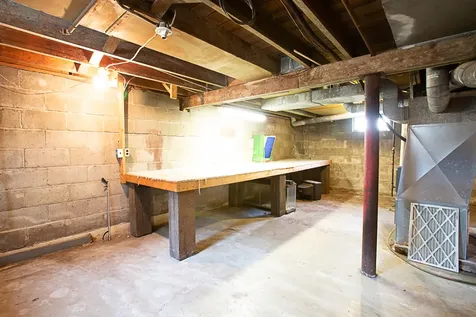 618 Maple Street Bloomington IL 61701
