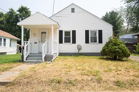 618 Maple Street Bloomington IL 61701
