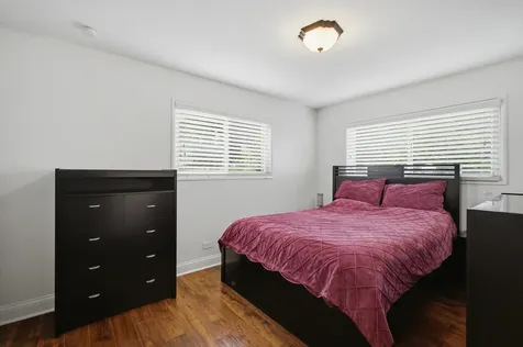 7006 West Carol Avenue Niles IL 60714