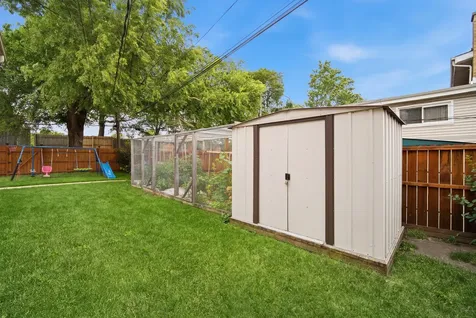 7006 West Carol Avenue Niles IL 60714