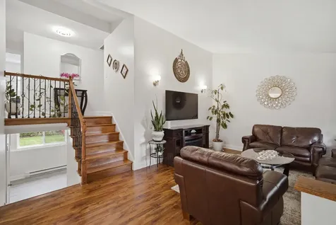 7006 West Carol Avenue Niles IL 60714