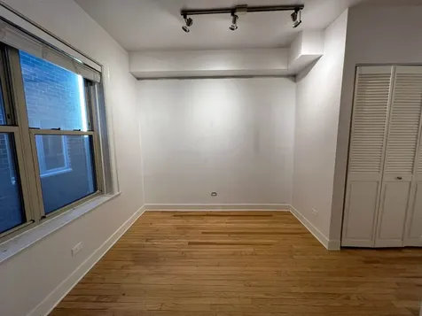 4843 North Ashland Avenue Chicago IL 60640