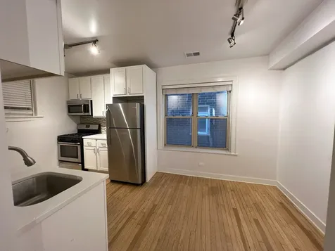 4843 North Ashland Avenue Chicago IL 60640