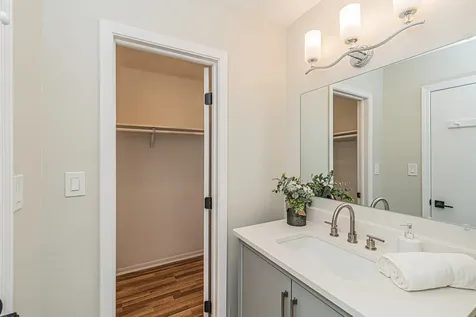 432 Skokie Boulevard Wilmette IL 60091