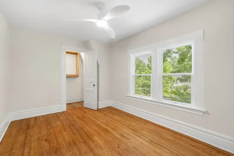 4142 Wolf Road Western Springs IL 60558