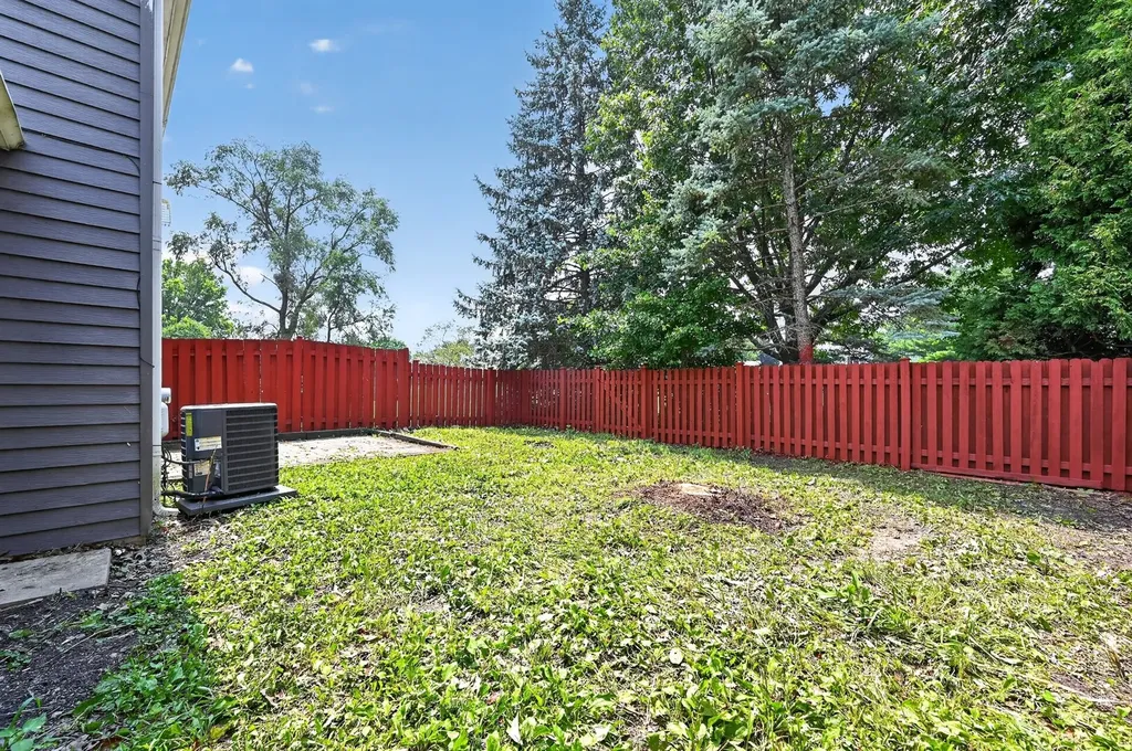1371 Andover Drive Aurora IL 60504