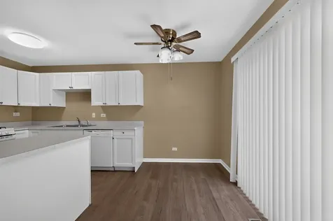 1371 Andover Drive Aurora IL 60504