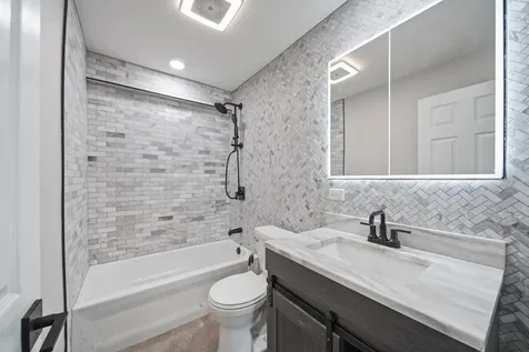 6645 172ND Street Tinley Park IL 60477
