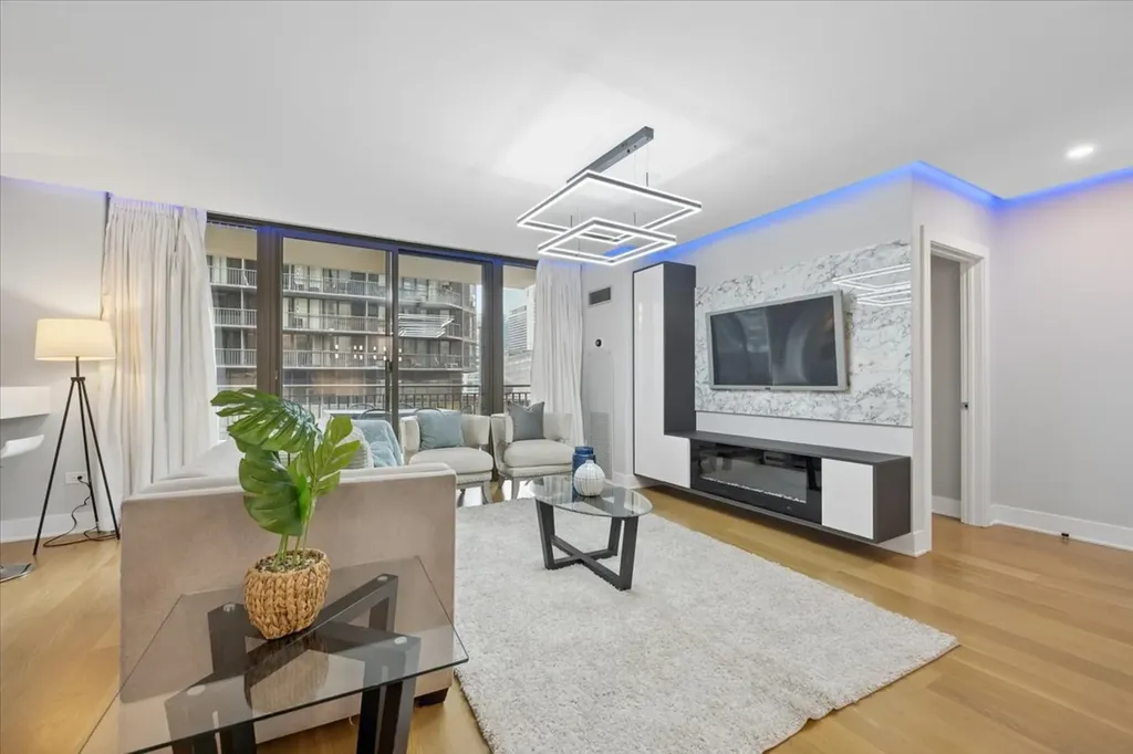 630 North State Street Chicago IL 60654
