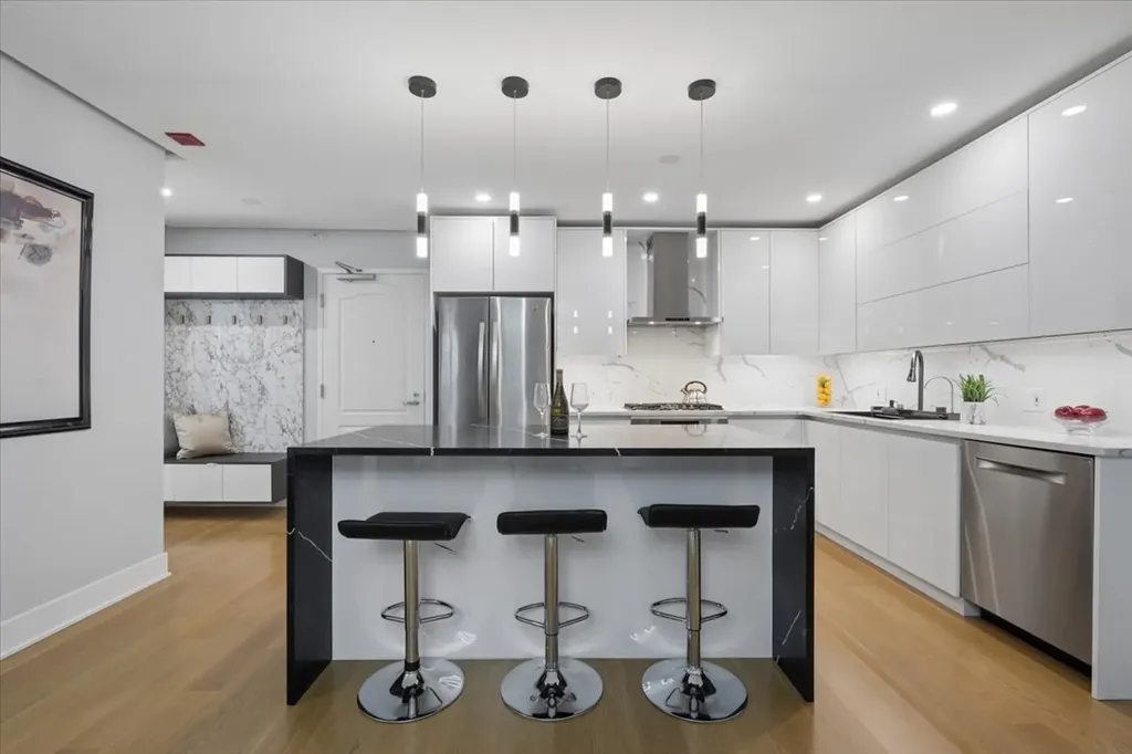 630 North State Street Chicago IL 60654