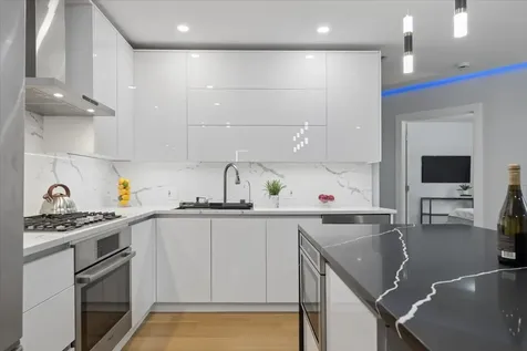 630 North State Street Chicago IL 60654