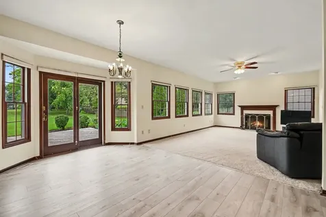 1207 David A Barry Drive Shorewood IL 60404