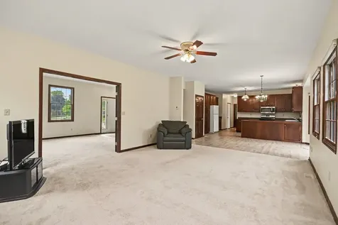 1207 David A Barry Drive Shorewood IL 60404