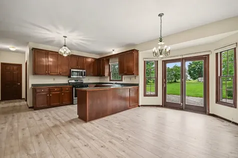 1207 David A Barry Drive Shorewood IL 60404