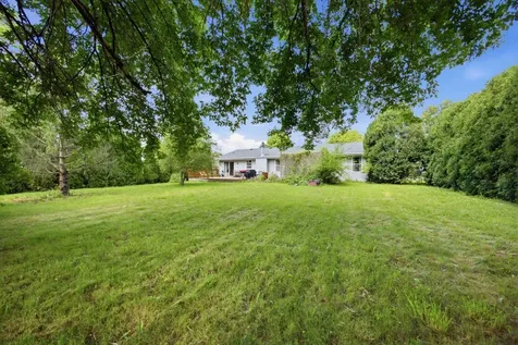 105 Harvest Moon Trail Capron IL 61012