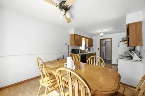 105 Harvest Moon Trail Capron IL 61012