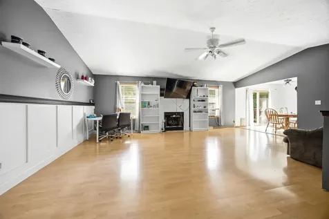 105 Harvest Moon Trail Capron IL 61012