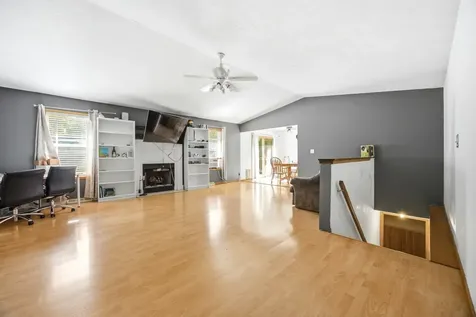 105 Harvest Moon Trail Capron IL 61012