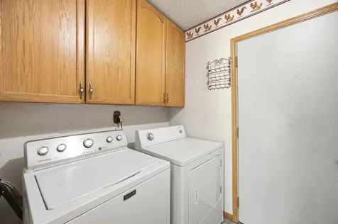 105 Harvest Moon Trail Capron IL 61012