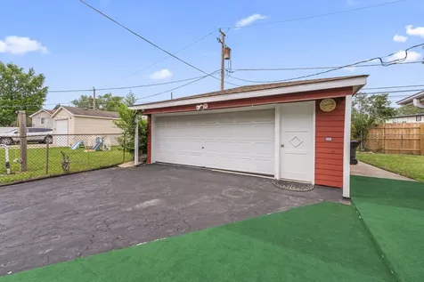 6940 Olympic Drive Bridgeview IL 60455