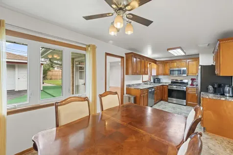 6940 Olympic Drive Bridgeview IL 60455
