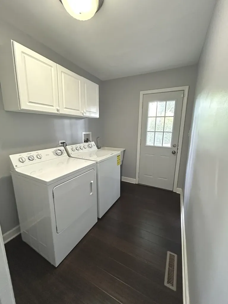 10S450 Windjammer Lane Naperville IL 60564