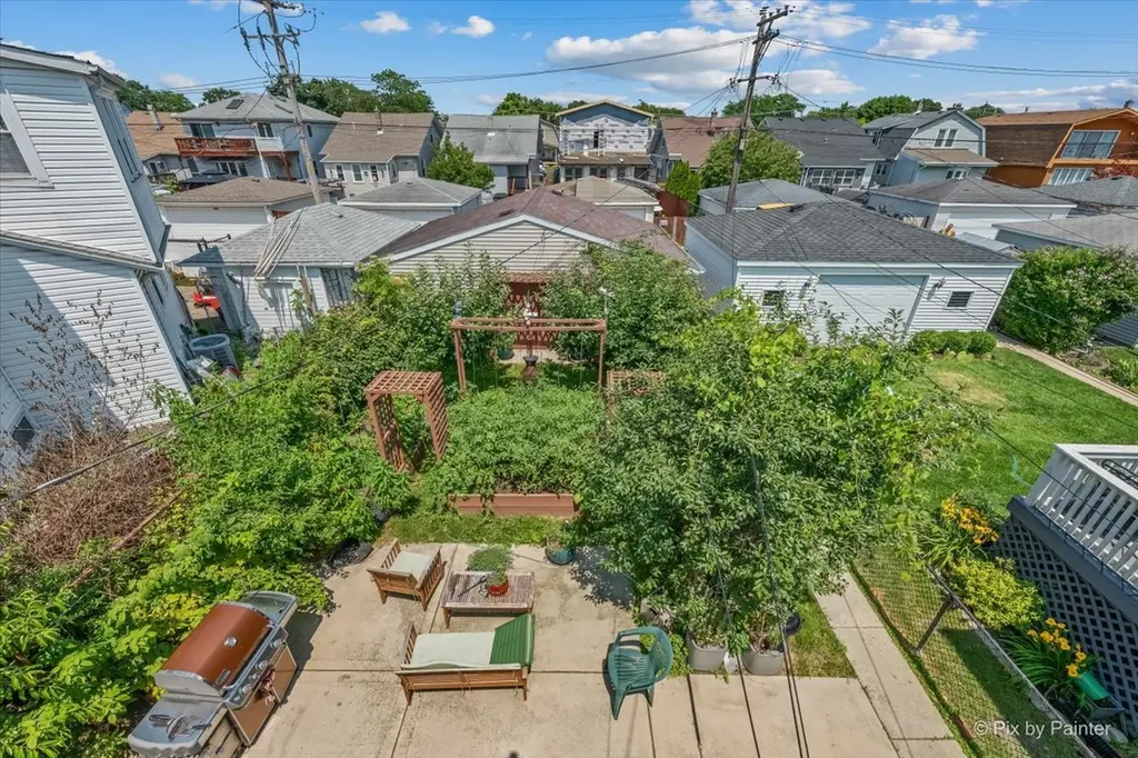 5942 West Thorndale Avenue Chicago IL 60646