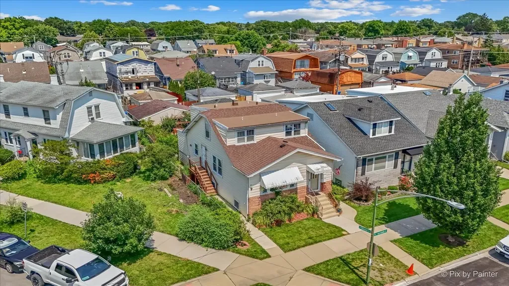 5942 West Thorndale Avenue Chicago IL 60646