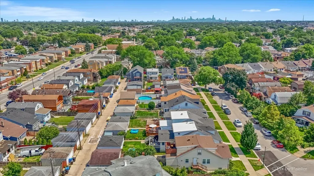 5942 West Thorndale Avenue Chicago IL 60646