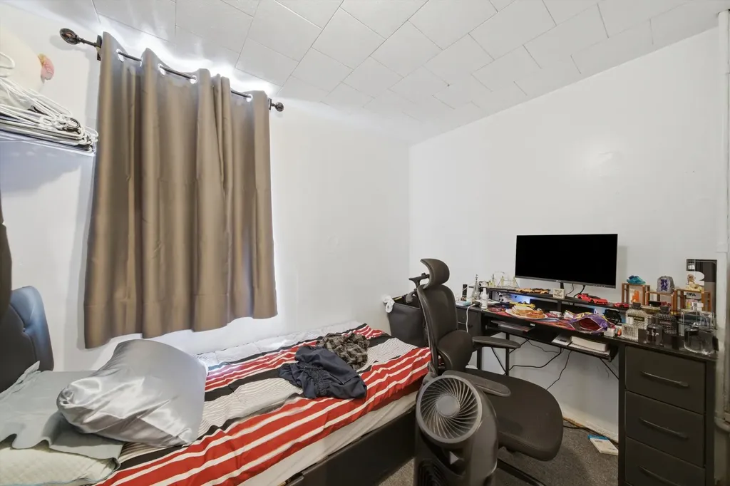 2340 West 21st Place Chicago IL 60608