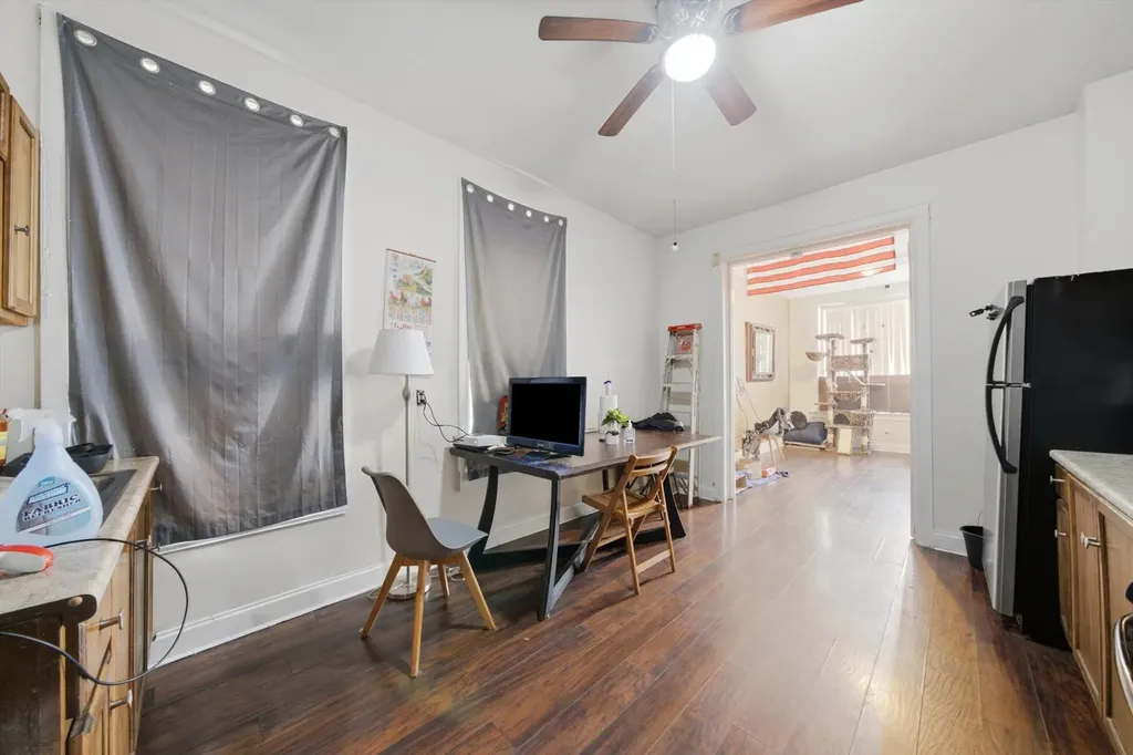 2340 West 21st Place Chicago IL 60608