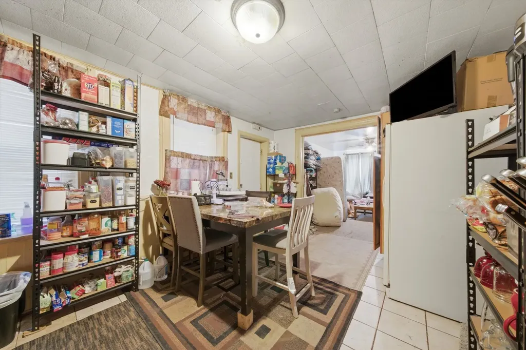 2340 West 21st Place Chicago IL 60608