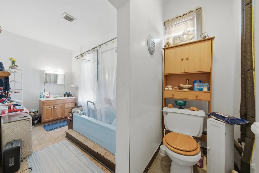 2340 West 21st Place Chicago IL 60608