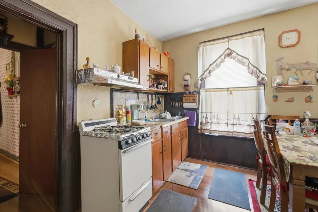 2340 West 21st Place Chicago IL 60608