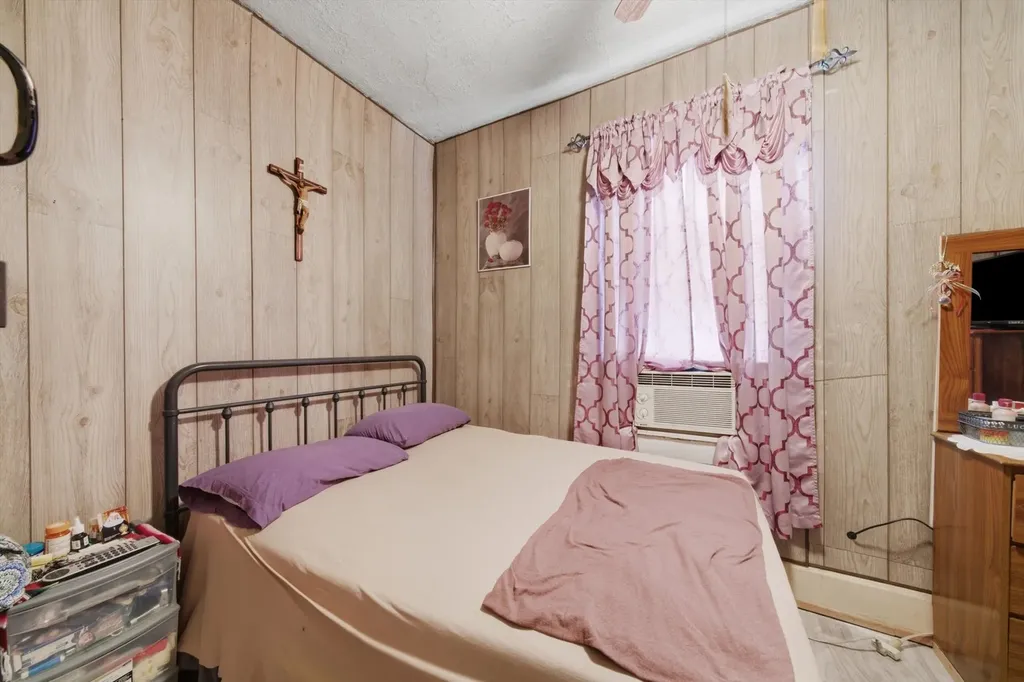 2340 West 21st Place Chicago IL 60608