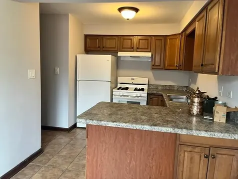 8241 West 79 Street W Justice IL 60458