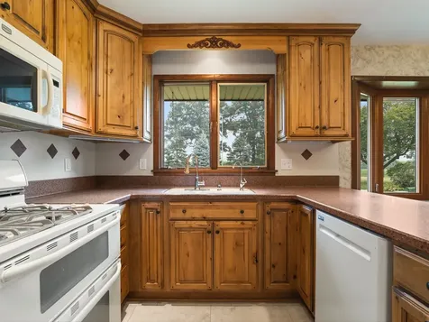 4245 Lehighton Downs Drive Rockford IL 61101