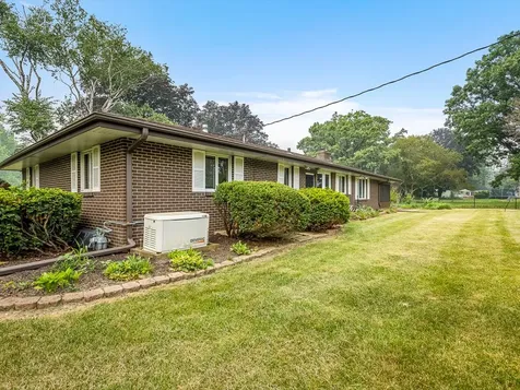 4245 Lehighton Downs Drive Rockford IL 61101