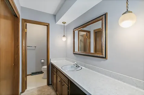 318 Laurel Lane Dekalb IL 60115
