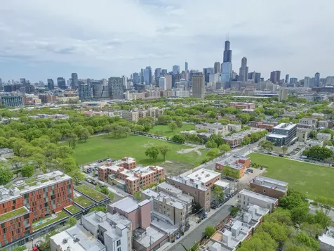 1313 West Taylor Street Chicago IL 60607