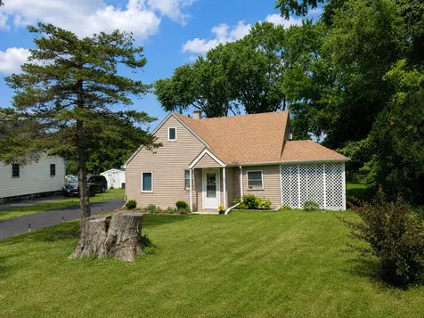 924 Hillwood Circle Round Lake Beach IL 60073