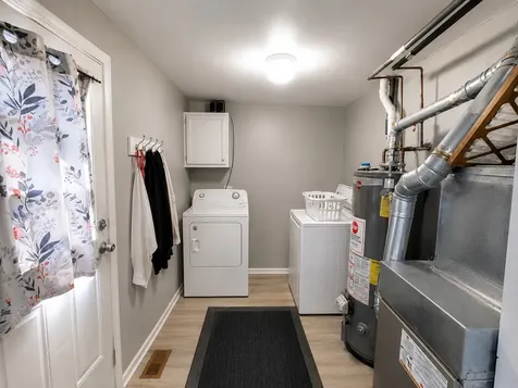 924 Hillwood Circle Round Lake Beach IL 60073
