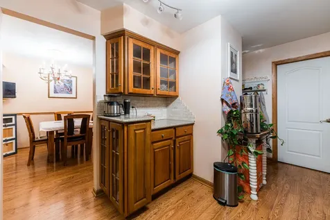 337 Kresswood Drive West Chicago IL 60185