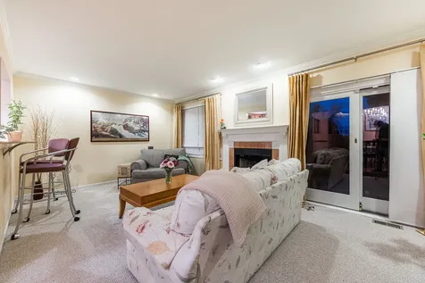 337 Kresswood Drive West Chicago IL 60185