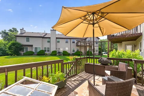 337 Kresswood Drive West Chicago IL 60185