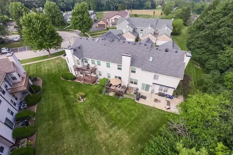 337 Kresswood Drive West Chicago IL 60185