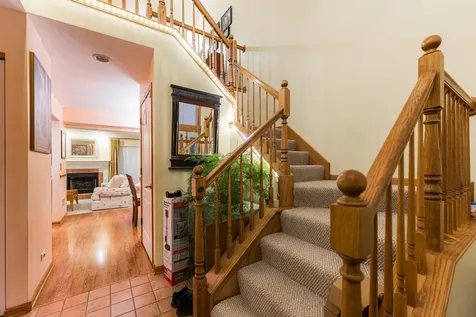 337 Kresswood Drive West Chicago IL 60185