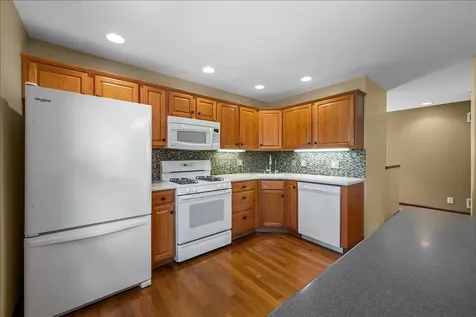 1846 Allen Lane St. Charles IL 60174